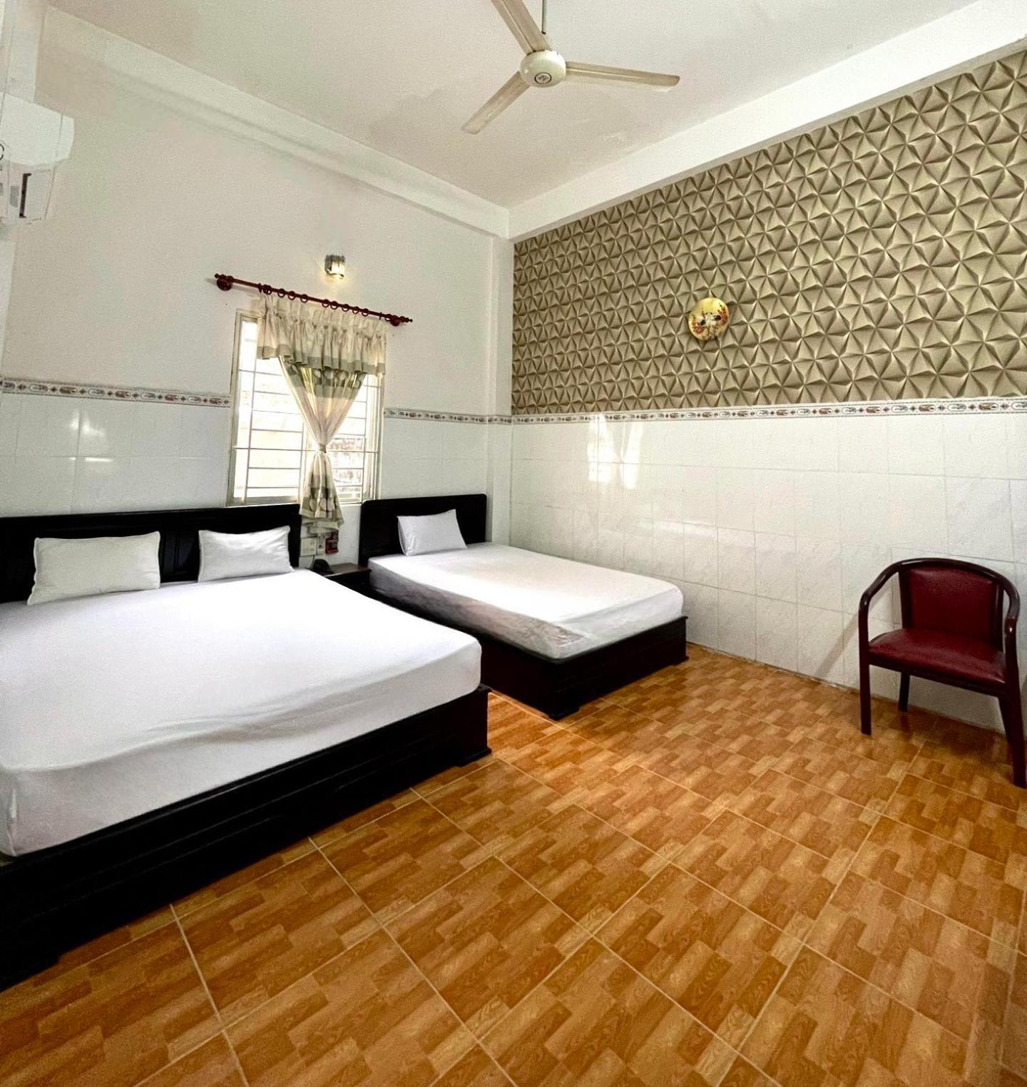 Khach San Nam Do 2 Hotel Can Tho Exterior photo