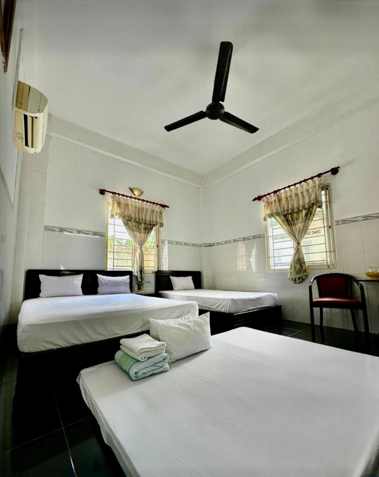 Khach San Nam Do 2 Hotel Can Tho Exterior photo
