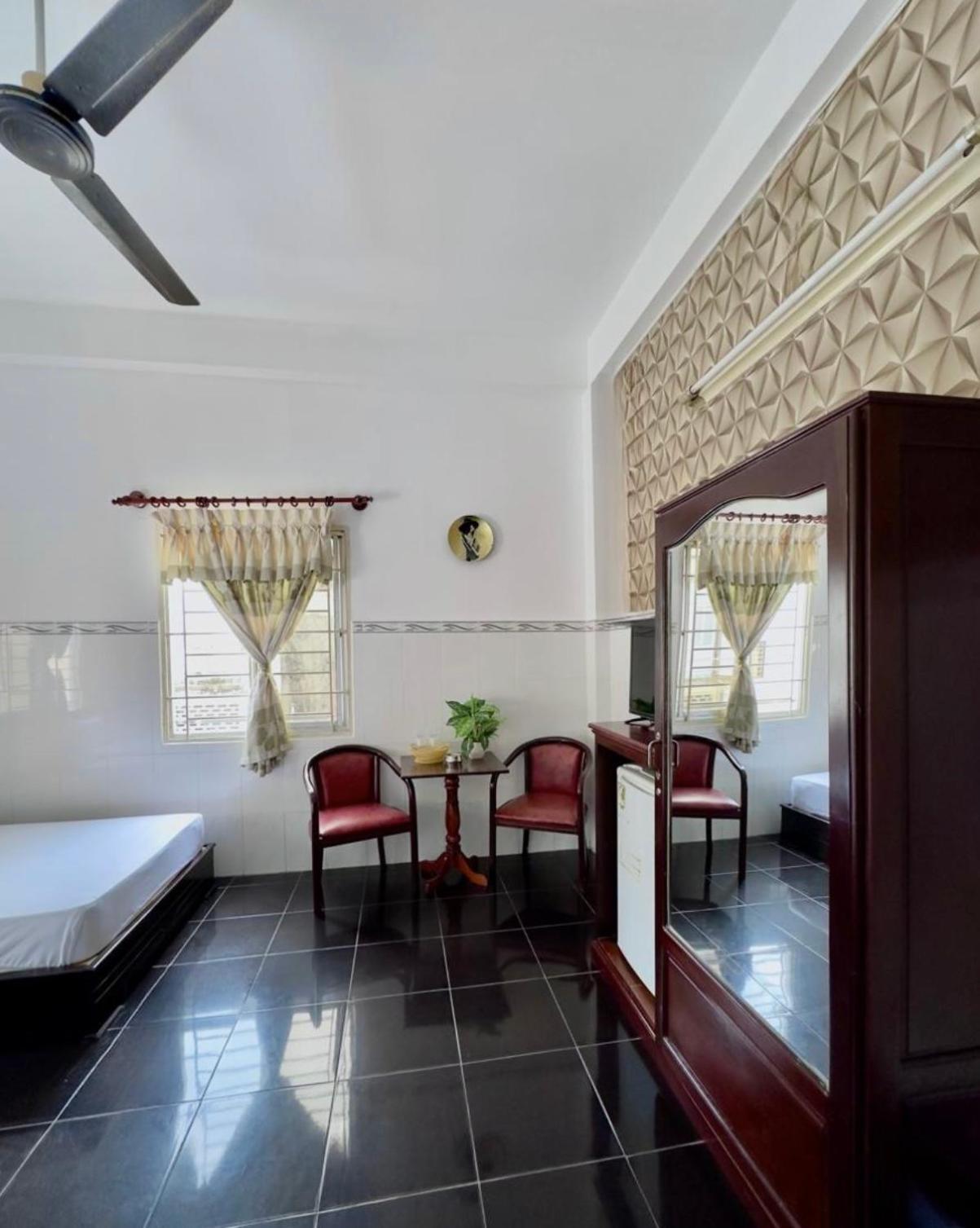 Khach San Nam Do 2 Hotel Can Tho Exterior photo