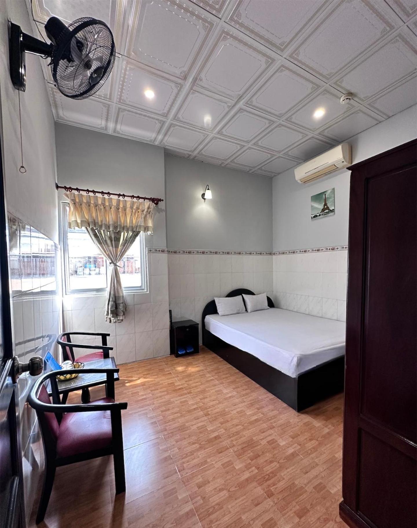 Khach San Nam Do 2 Hotel Can Tho Exterior photo