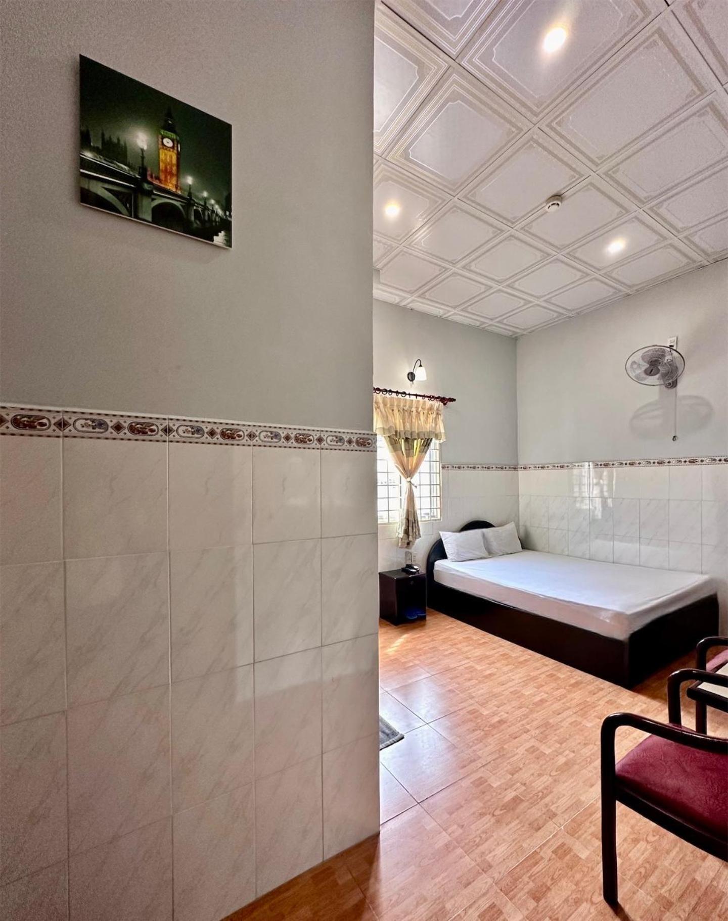 Khach San Nam Do 2 Hotel Can Tho Exterior photo