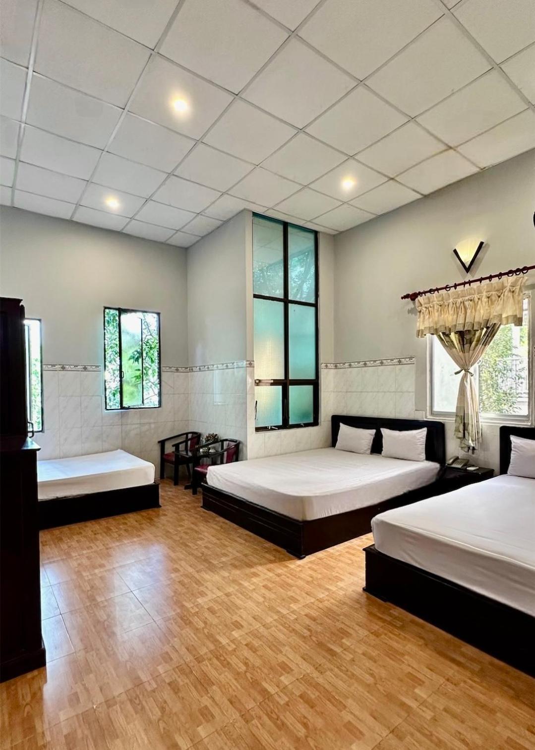 Khach San Nam Do 2 Hotel Can Tho Exterior photo